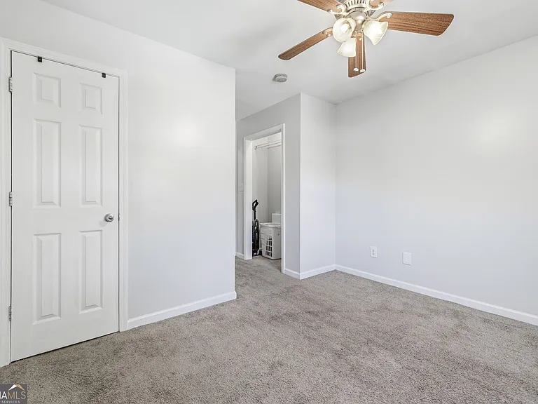 205 Pineview Dr #A — Photo 14