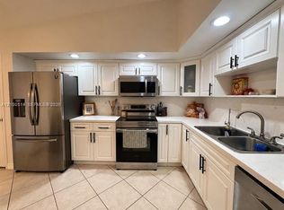 11101 SW 122nd Ct #TOWNHOUSE 11101, Miami, FL 33186