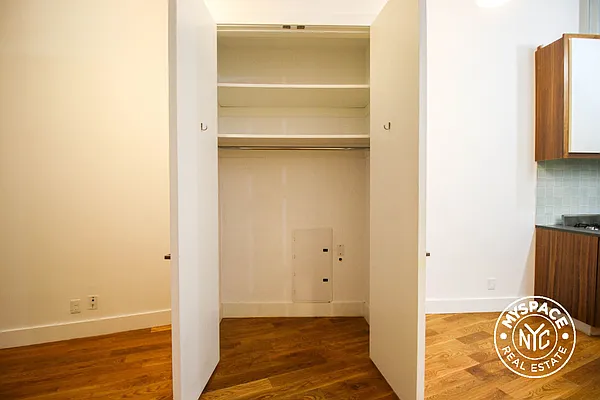 Rented by MySpaceNYC | media 5