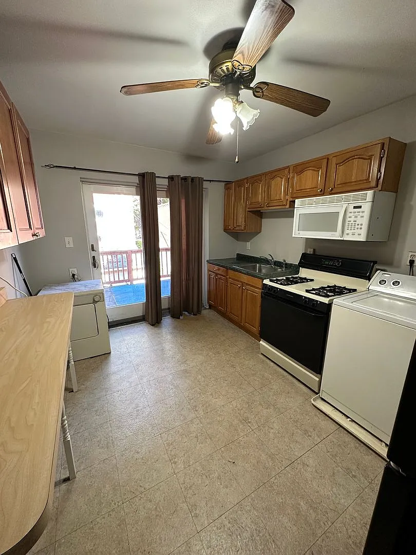 5218 Harford Rd. — Photo 3