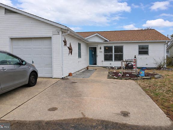 2nd image of 318 Derby Way