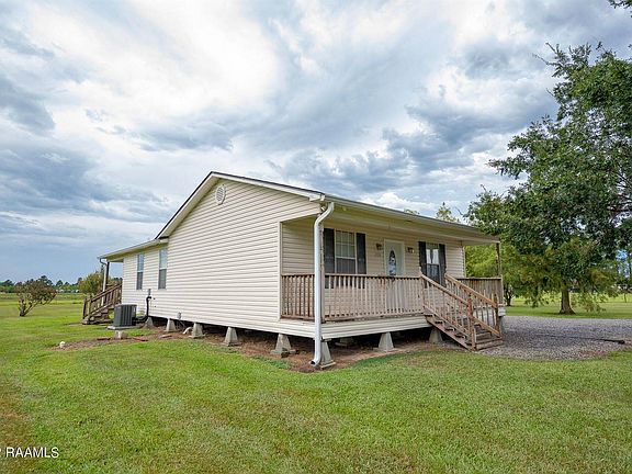 3rd image of 1118 Egan Hwy