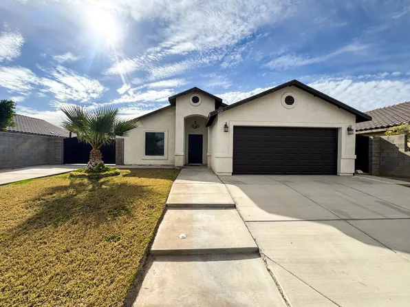 3923 E Ortega St, San Luis, AZ 85349