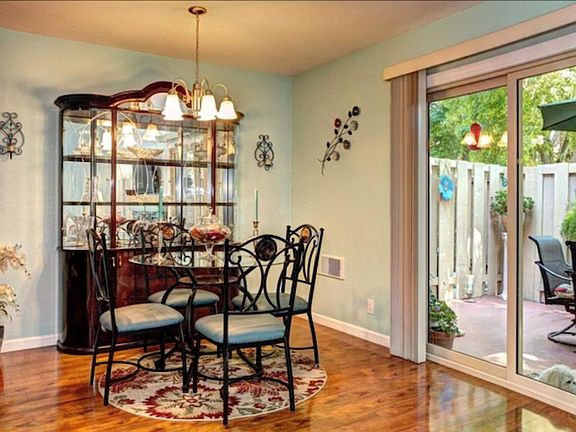 5th image of 2601 S Park Ln #2601
