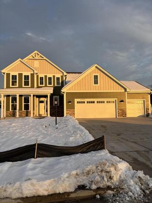 W193N4932 Tea Tree DRIVE, Menomonee Falls, WI 53051