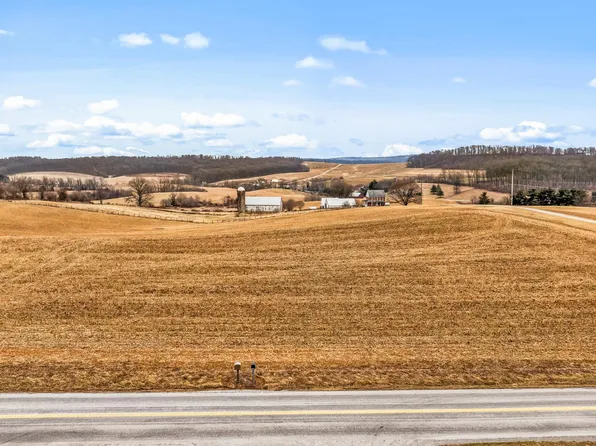 4664 Shaffers Church Rd, Glen Rock, PA 17327