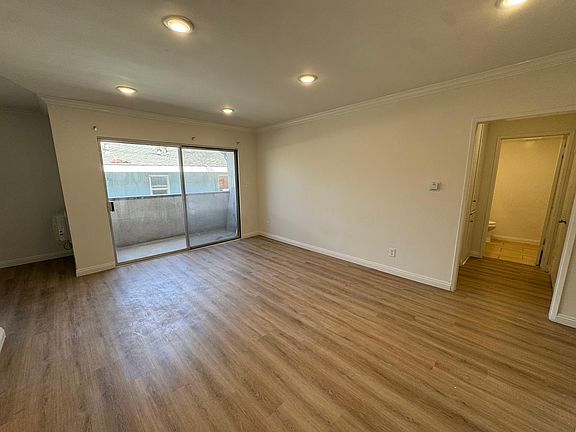 4th image of 1200 N Laurel Ave APT 205
