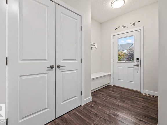 3rd image of 41 Greenbury Close