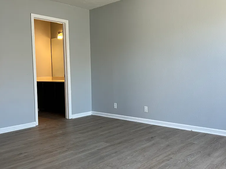 3715 Red Willow Ct — Photo 7