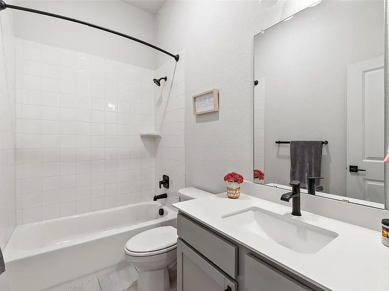 8317 Bestride Bnd — Photo 22