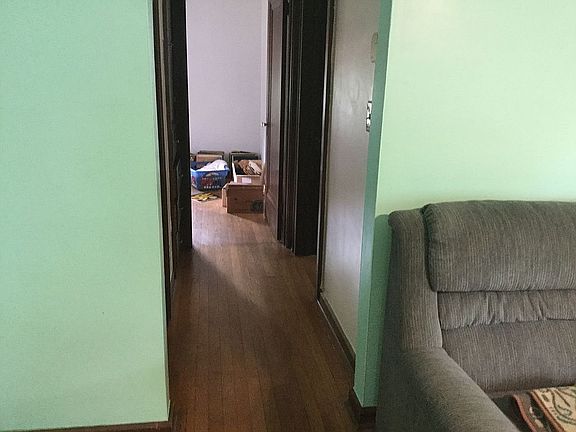 3rd image of 5681 Bentler Ave