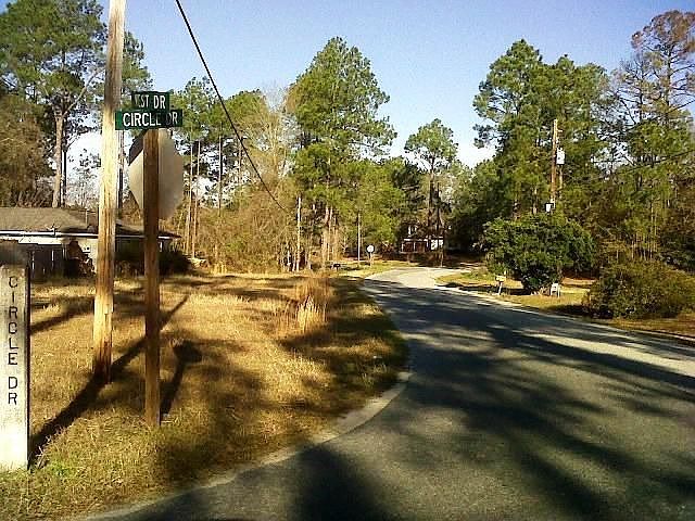 2nd image of 100 West Dr