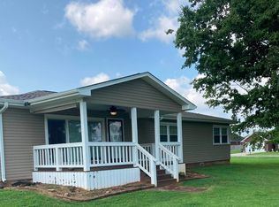 102 W Puritan Ave, Muscle Shoals, AL 35661