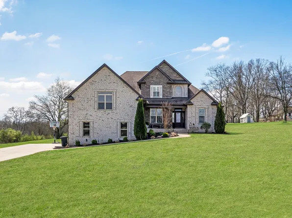 94 Branham Mill Rd, Gallatin, TN 37066