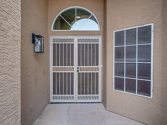 4th image of 2488 E Glenhaven Dr