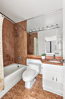 5th image of 300 E 93rd St APT 14E
