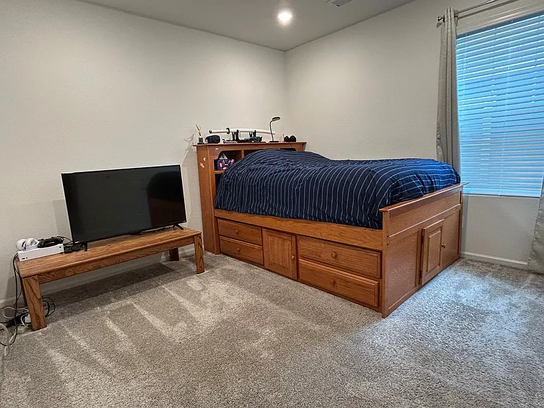 17415 Pacific Peak Cir — Photo 26