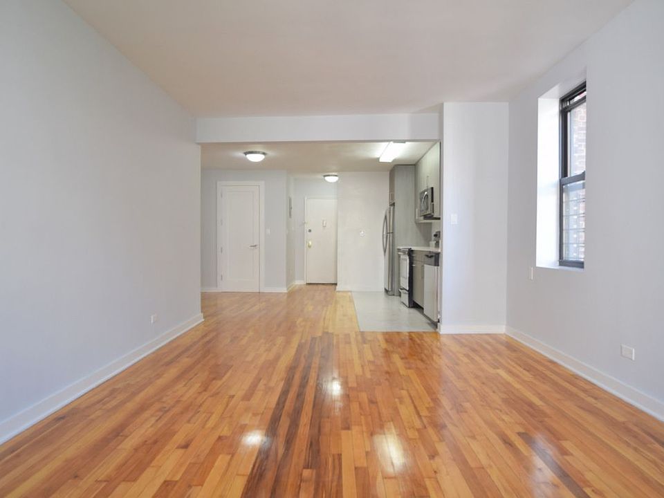2nd image of 930 Sheridan Ave #Soc5g