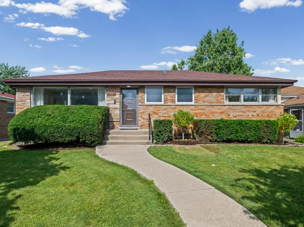 9338 Lowell Ave, Skokie, IL 60076