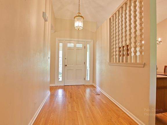 2nd image of 62 Darlington Dr