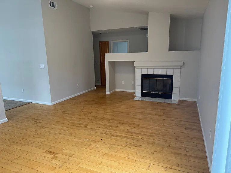 562 Stetson Way — Photo 19