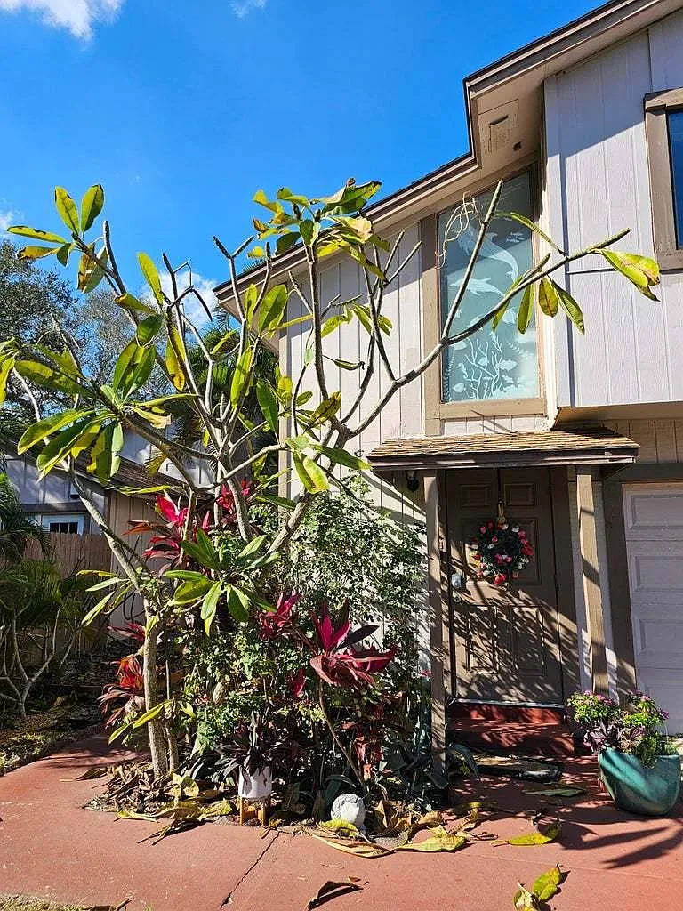 5 Fairway Dr in Cocoa Beach, FL 32931 — Photo 1