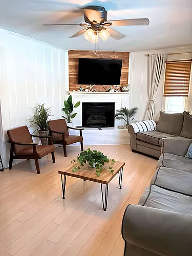 1120 W Ocean View Ave #ID1533632P Photo 1