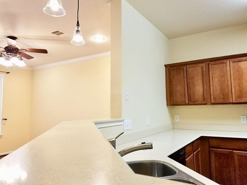 1st image of 13054 Lawsons Creek Ln