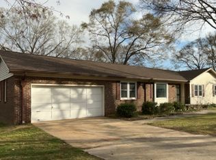 102 Heather Ln, Mauldin, SC 29662