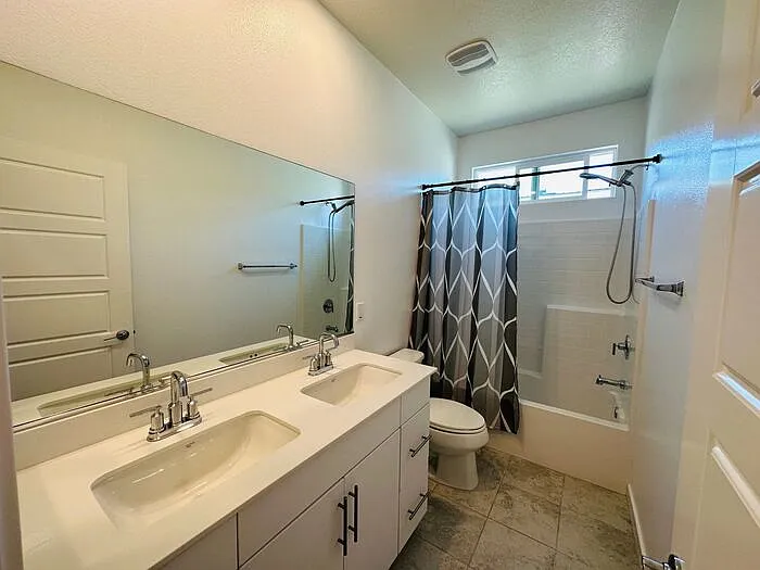 1835 Vesta Dr — Photo 25