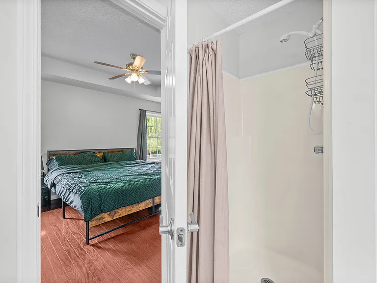 1283 Carnation Ct — Photo 17