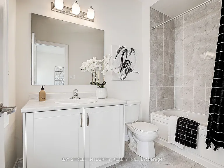 38 Settlers Rd E — Photo 44