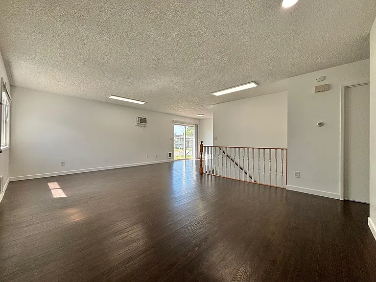 1019 N Woodward Rd #1 — Photo 5