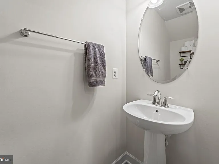 12384 Azure Ln — Photo 14