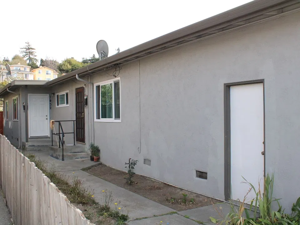 1432 Amador St