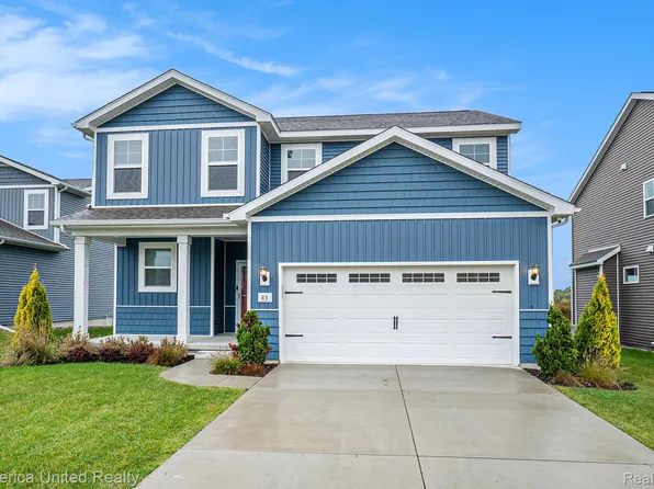 83 Barnsley Dr, Howell, MI 48843