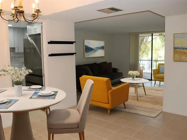 3730 Inverrary Dr APT 2Y, Lauderhill, FL 33319