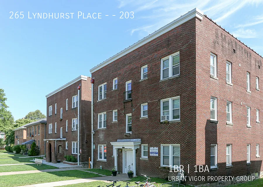 265 Lyndhurst Pl #203
