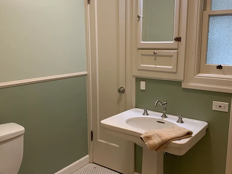 1509 Estudillo St #1509 — Photo 12