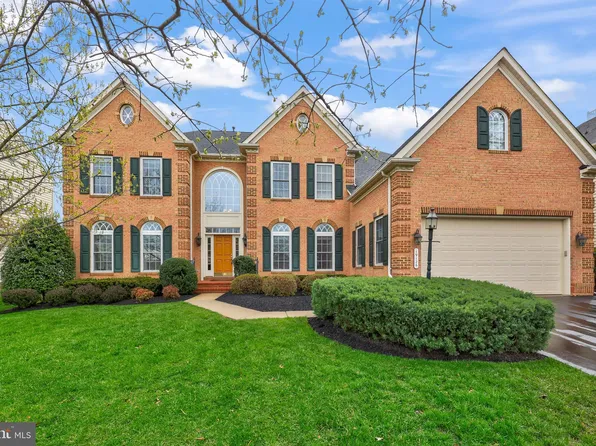 19126 Dalton Points Pl, Leesburg, VA 20176