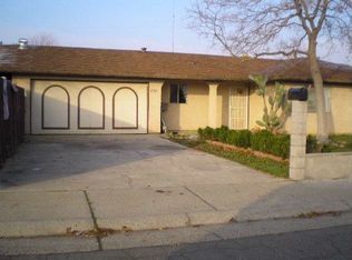 6107 Magdelina St, Rio Linda, CA 95673