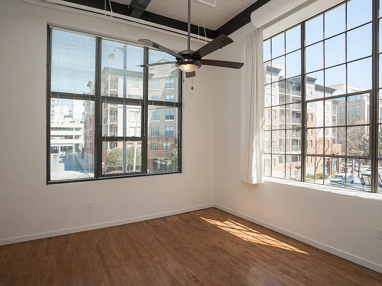 MC Kiser Lofts — Photo 31