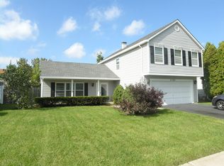 5S732 Hummingbird Ln, Naperville, IL 60540