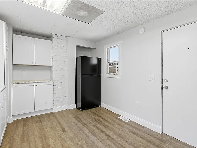 415 Carothers Ave #3 — Photo 5