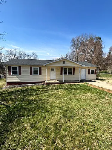 3421 Happy Acres Rd Photo 1