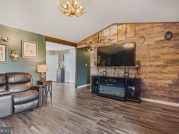 4th image of 12254 Birkdale Rd