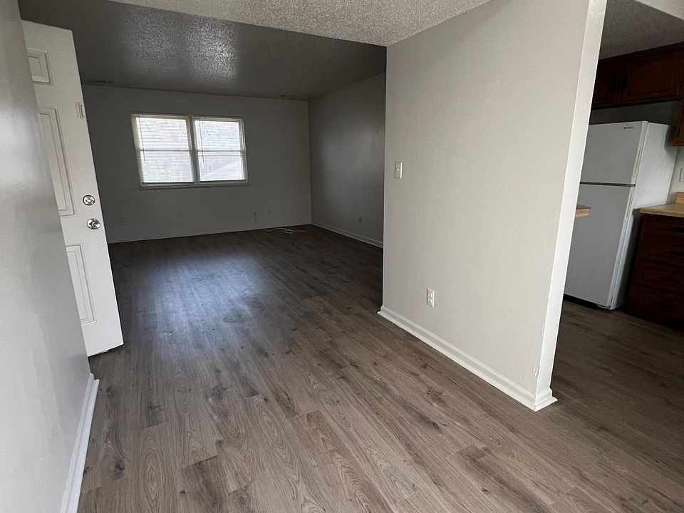 Vilas St Apts 501 Vilas St Leavenworth KS Zillow