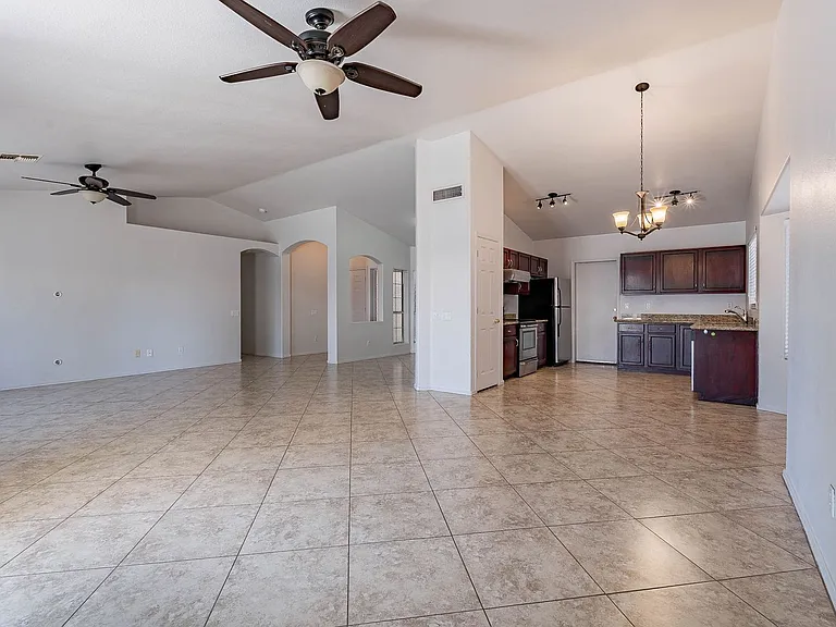 5463 W Geronimo St — Photo 10