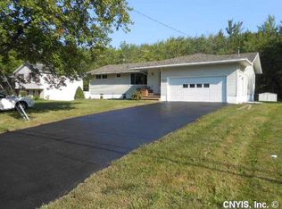 5951 Smith Rd, North Syracuse, NY 13212
