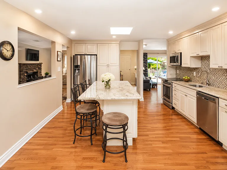 10 Roe Cir — Photo 8
